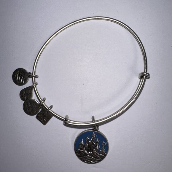 Alex and Ani Sand Castle Rafaelian Silver Bangle Charm Bracelet CBD17SCRS - Picture 1 of 3